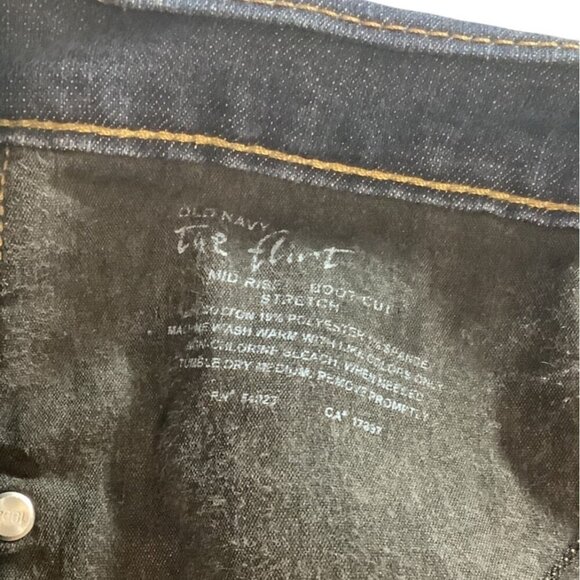 Old Navy The Flirt Womens Denim Jeans Mid Rise Stretch Blue Sz 18 Short Bootcut - Picture 3 of 13